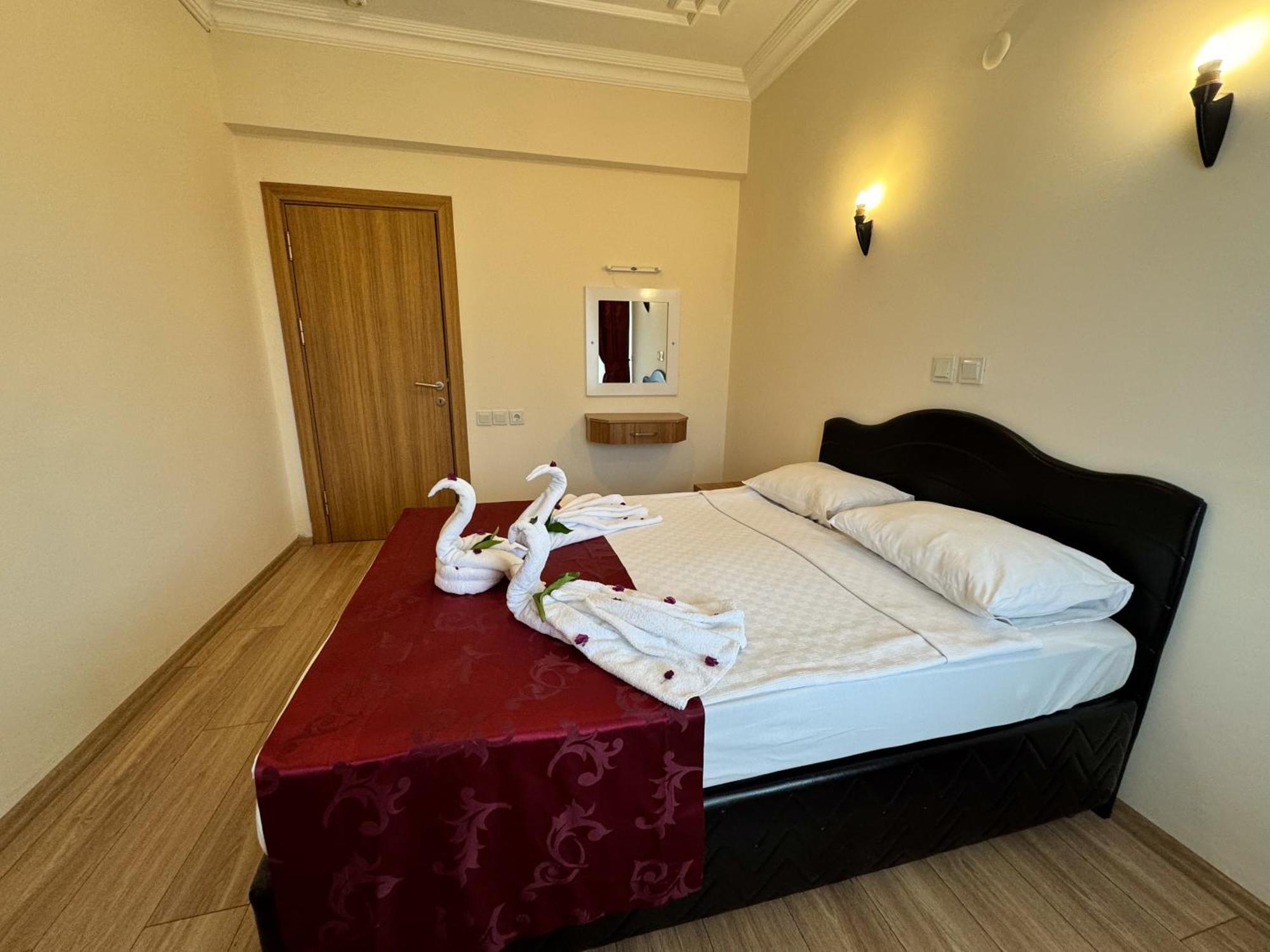 Hotel apartamentowy Mitos *